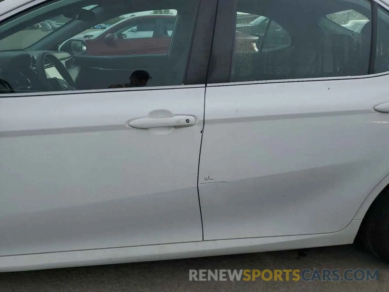 12 Фотография поврежденного автомобиля 4T1B11HK6KU258712 TOYOTA CAMRY 2019