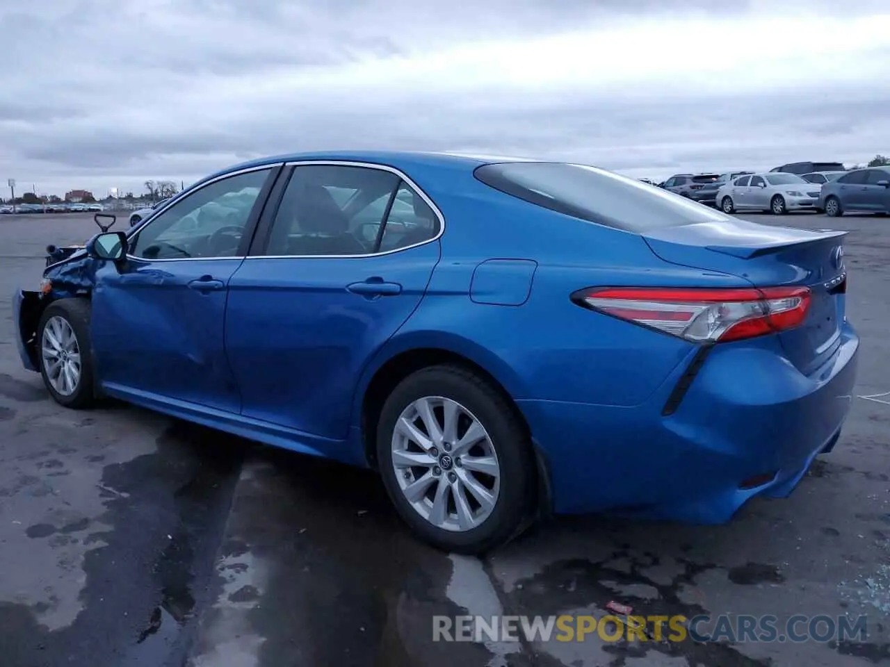 2 Photograph of a damaged car 4T1B11HK6KU262517 TOYOTA CAMRY 2019