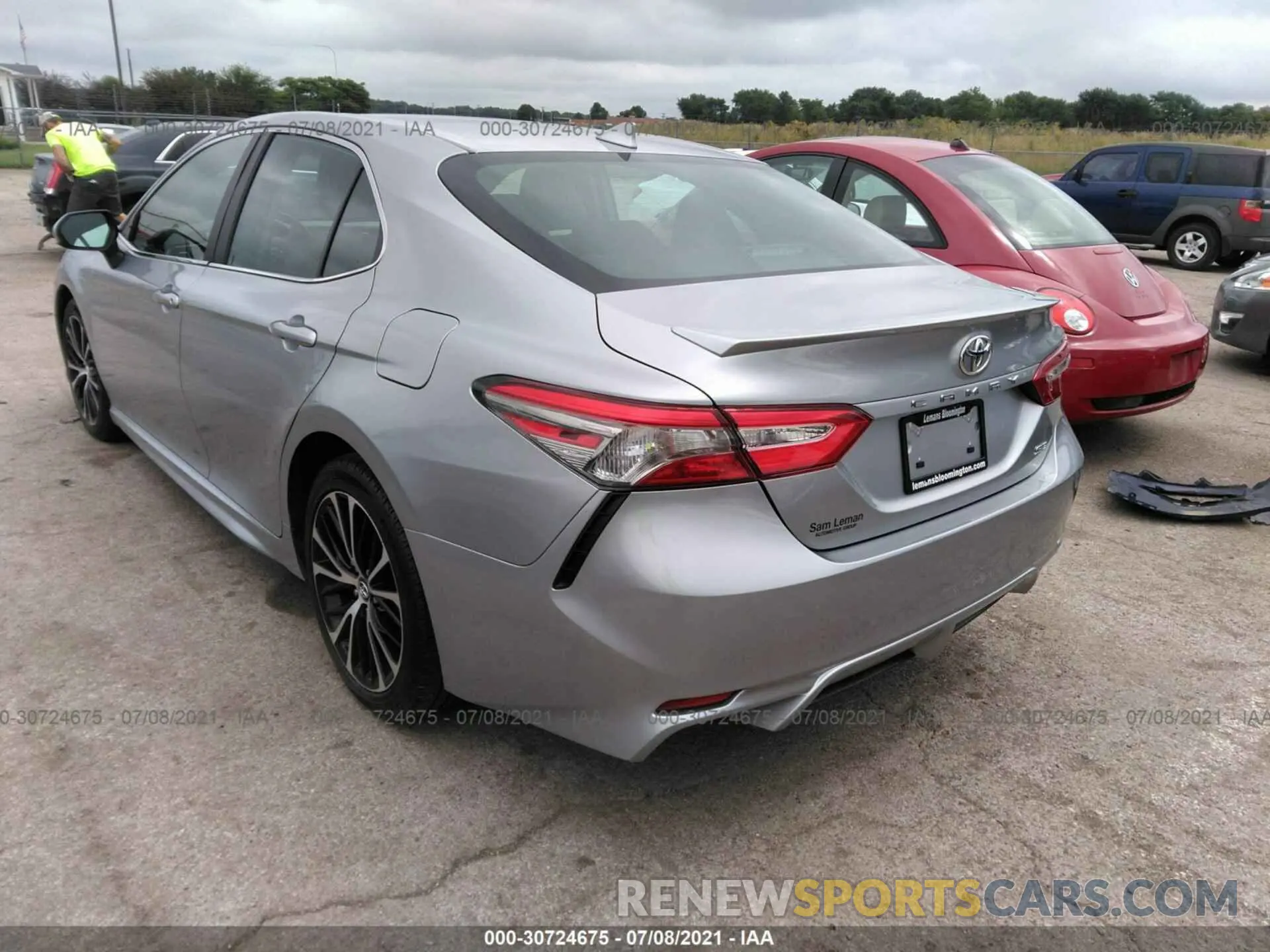 3 Photograph of a damaged car 4T1B11HK6KU267846 TOYOTA CAMRY 2019
