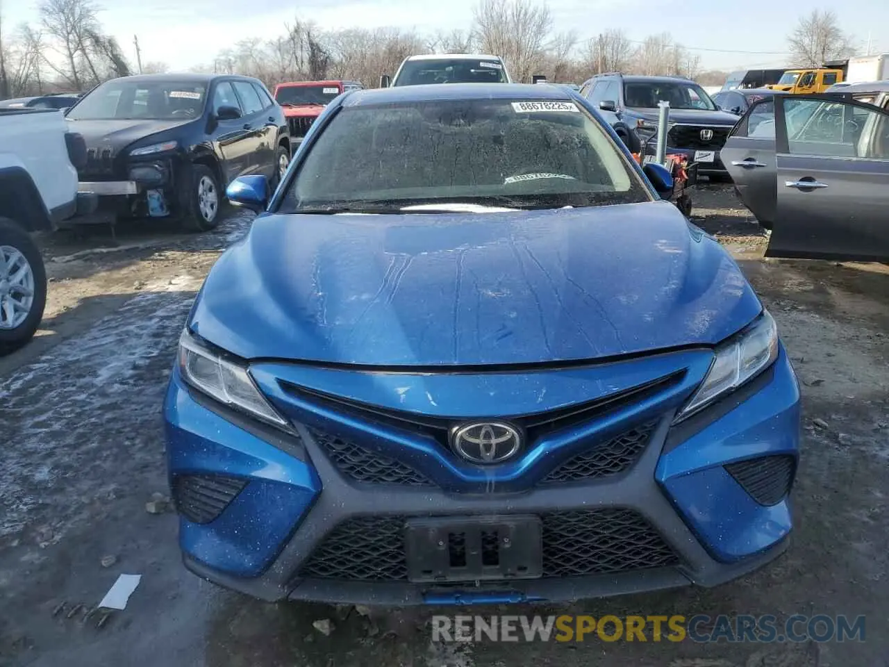 5 Photograph of a damaged car 4T1B11HK6KU271041 TOYOTA CAMRY 2019