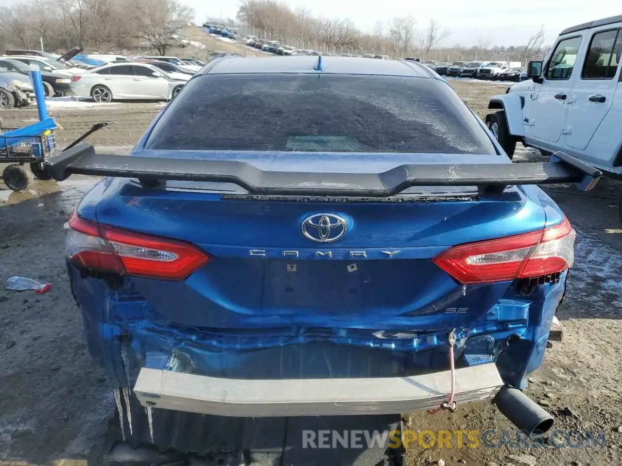 6 Photograph of a damaged car 4T1B11HK6KU271041 TOYOTA CAMRY 2019