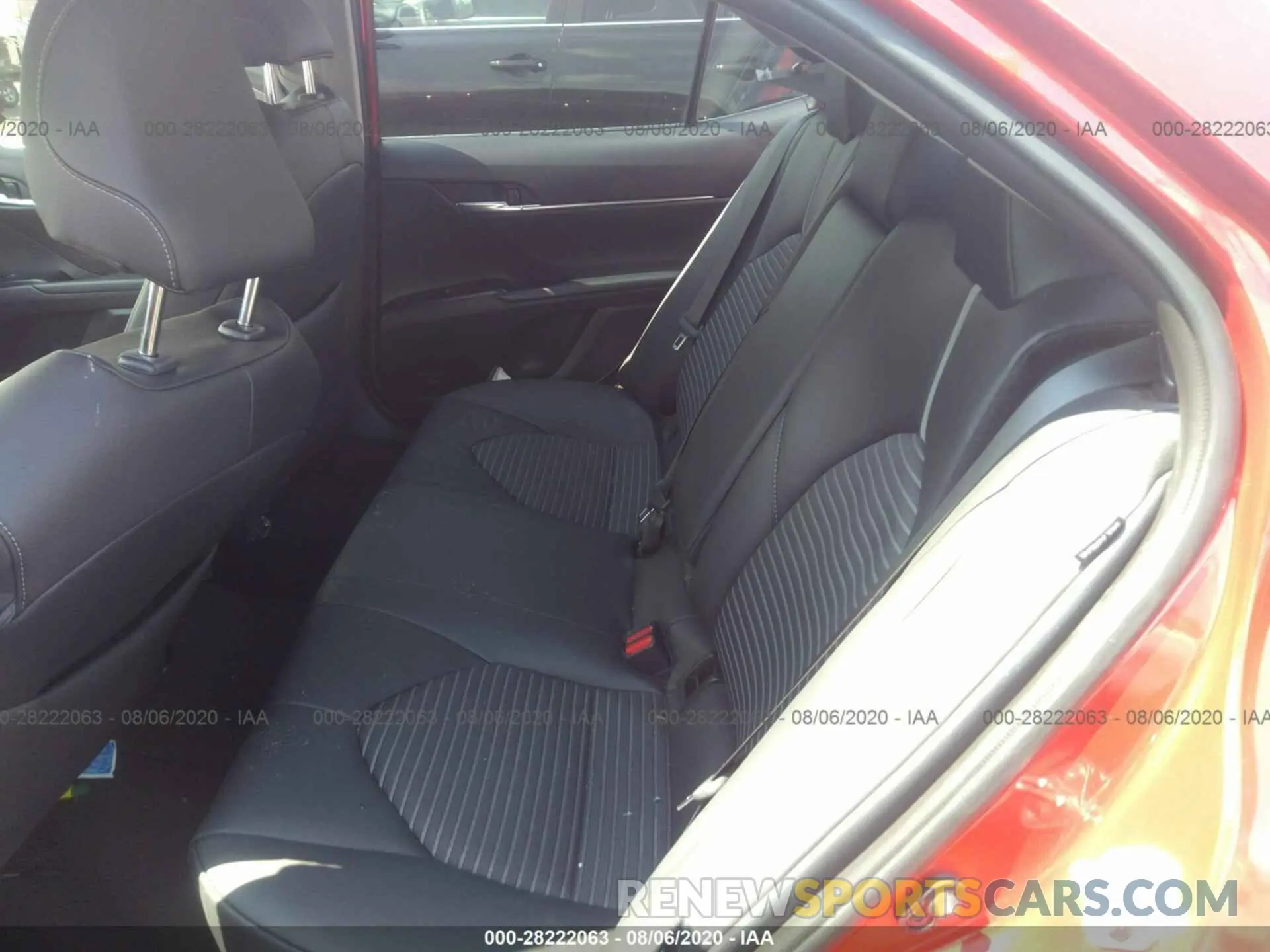 8 Photograph of a damaged car 4T1B11HK6KU273579 TOYOTA CAMRY 2019