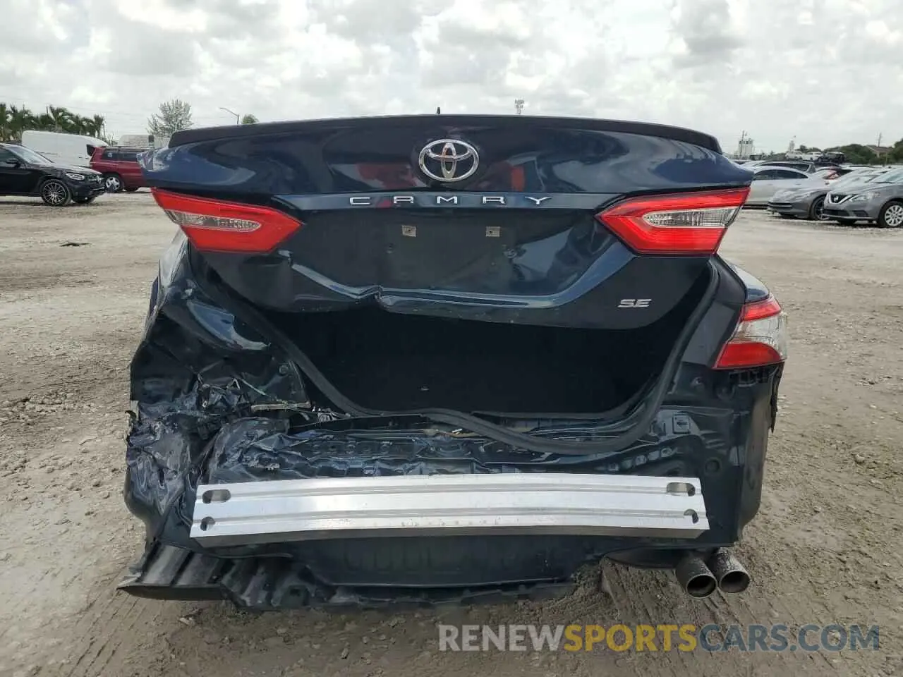 6 Photograph of a damaged car 4T1B11HK6KU275218 TOYOTA CAMRY 2019