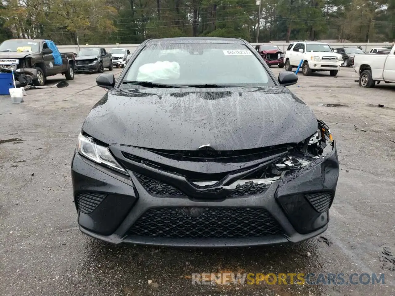 5 Photograph of a damaged car 4T1B11HK6KU283108 TOYOTA CAMRY 2019