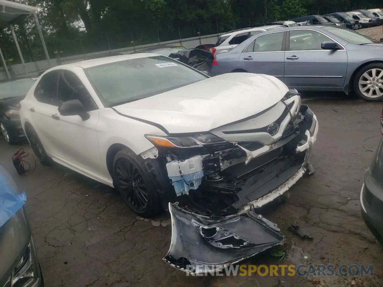 1 Photograph of a damaged car 4T1B11HK6KU298109 TOYOTA CAMRY 2019