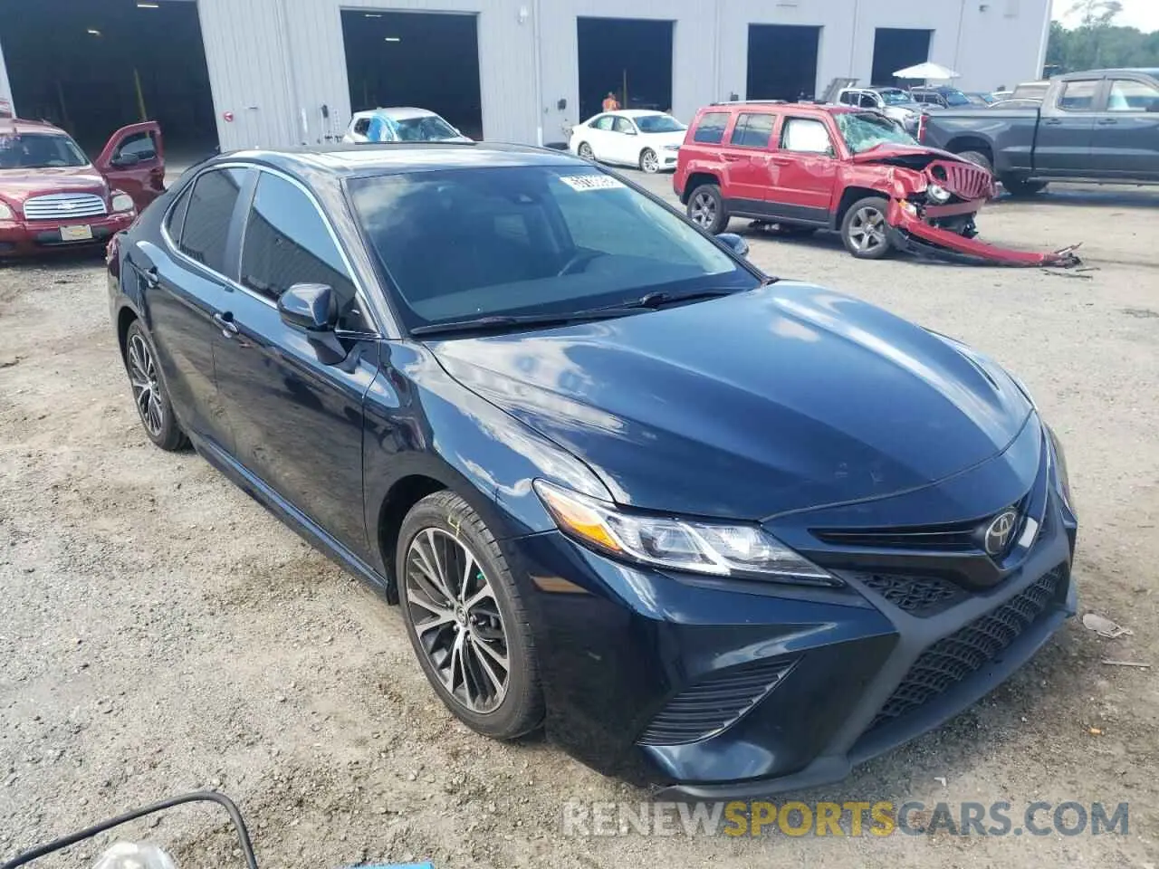 1 Photograph of a damaged car 4T1B11HK6KU684142 TOYOTA CAMRY 2019