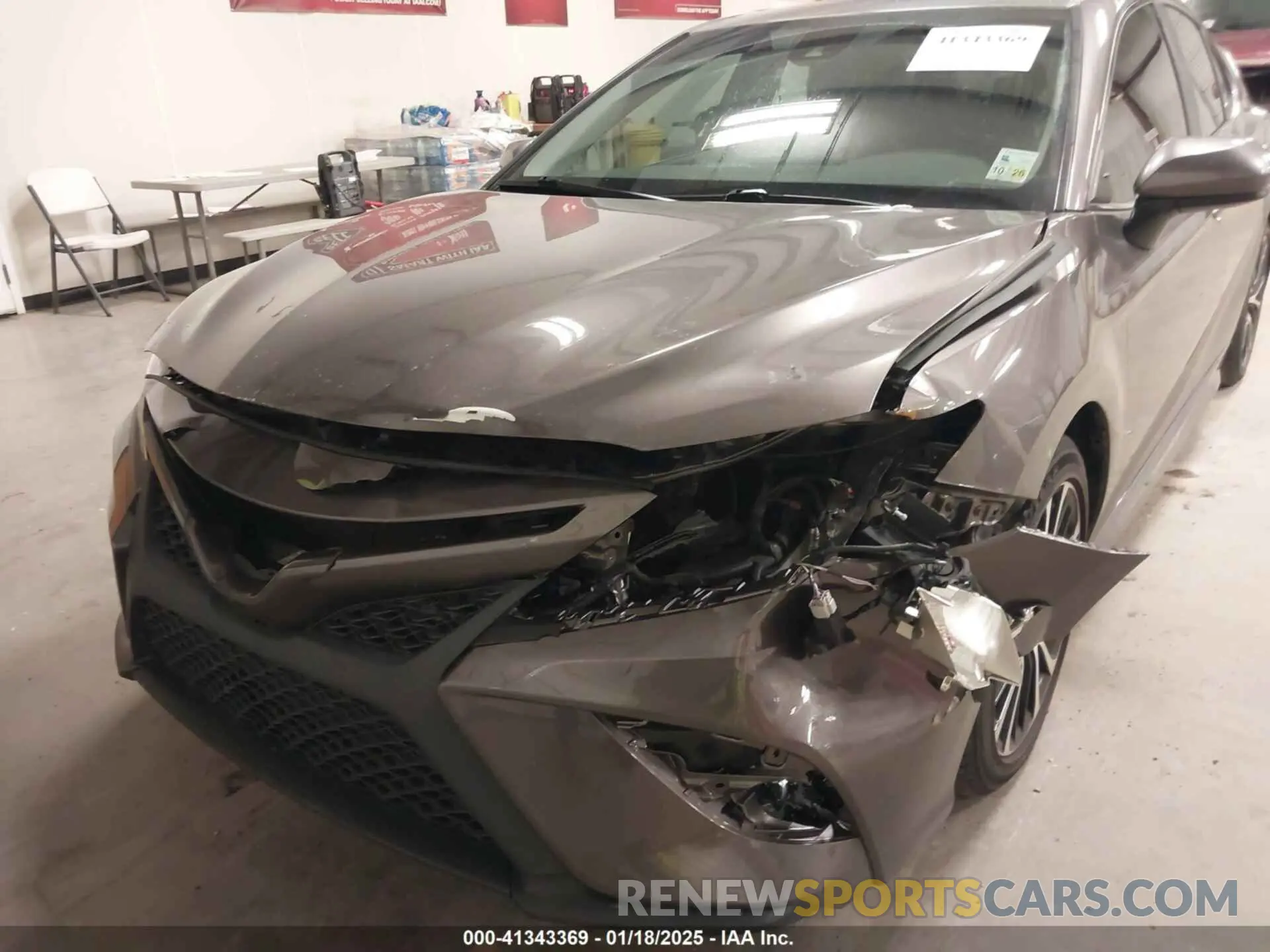 12 Photograph of a damaged car 4T1B11HK6KU697036 TOYOTA CAMRY 2019