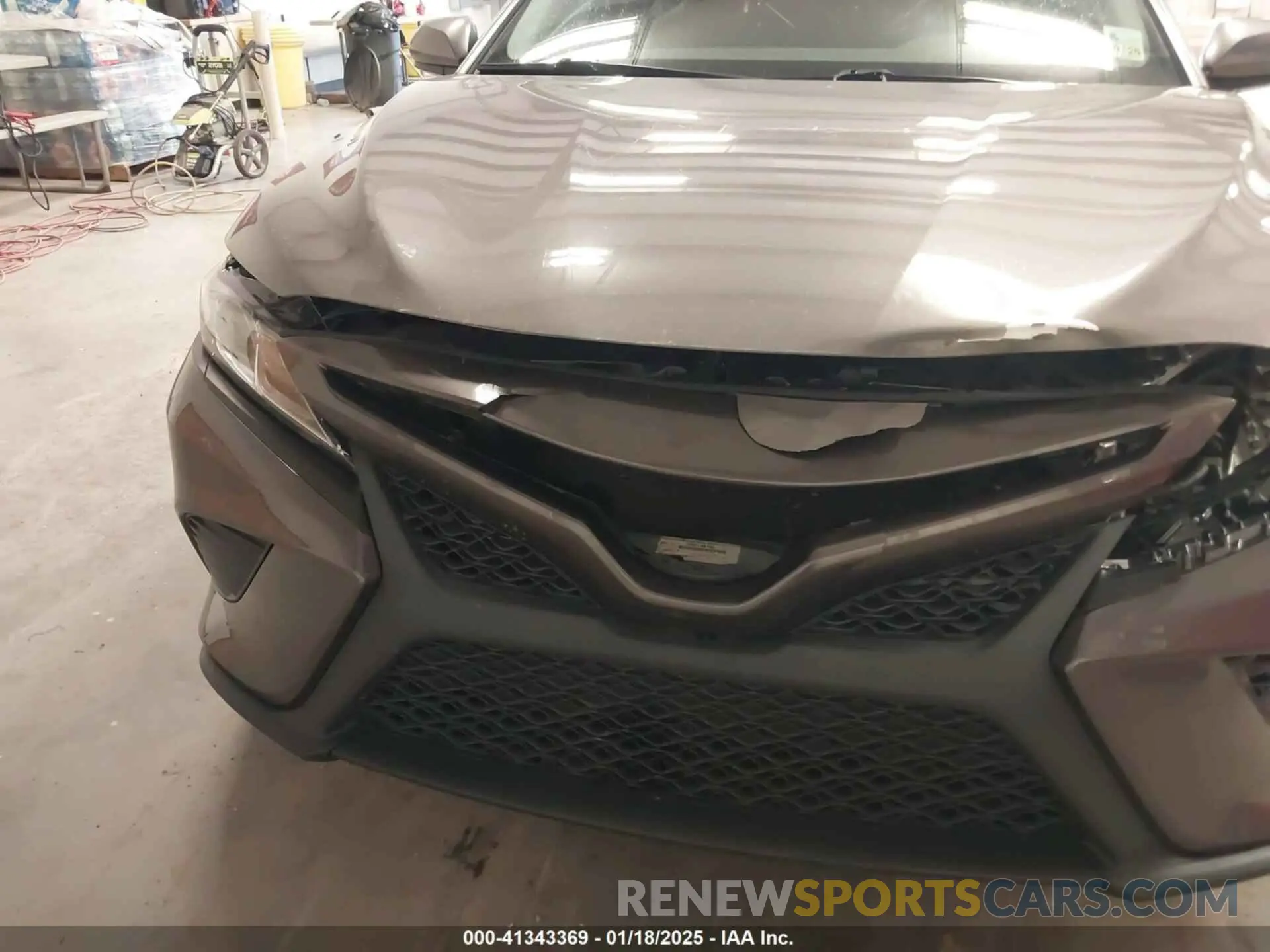 20 Photograph of a damaged car 4T1B11HK6KU697036 TOYOTA CAMRY 2019