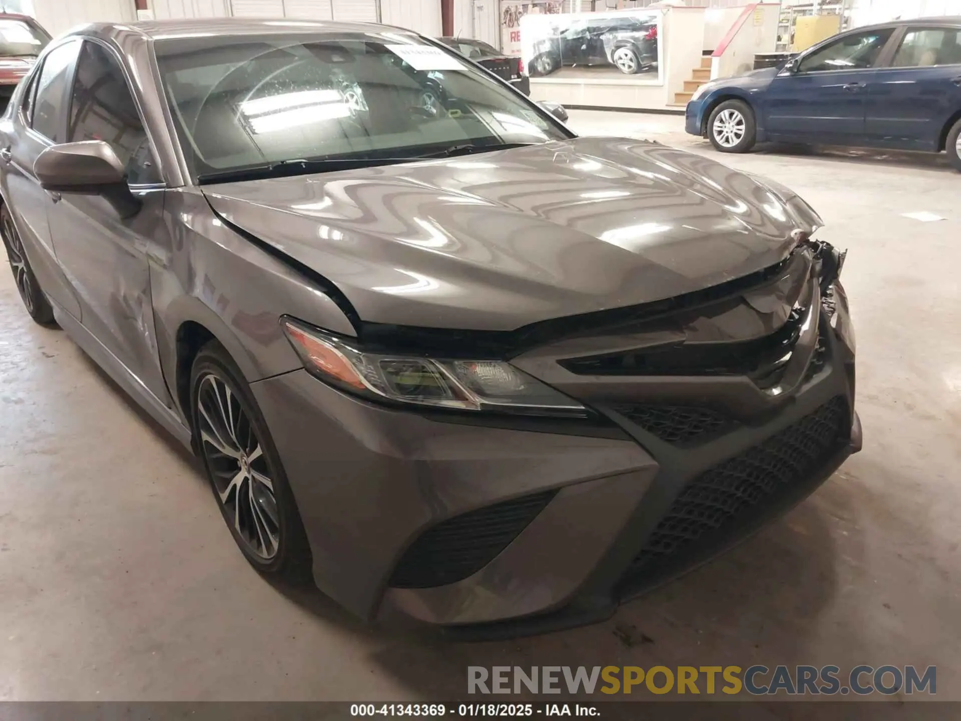 21 Photograph of a damaged car 4T1B11HK6KU697036 TOYOTA CAMRY 2019