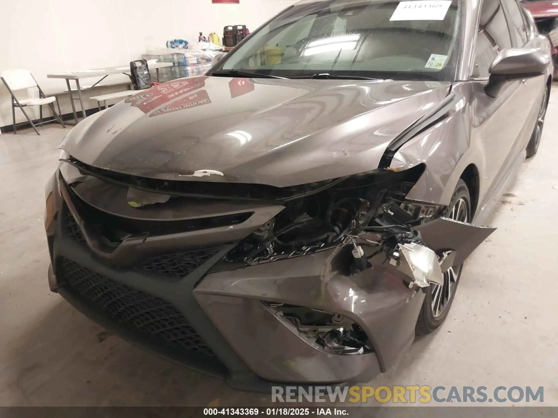 6 Photograph of a damaged car 4T1B11HK6KU697036 TOYOTA CAMRY 2019