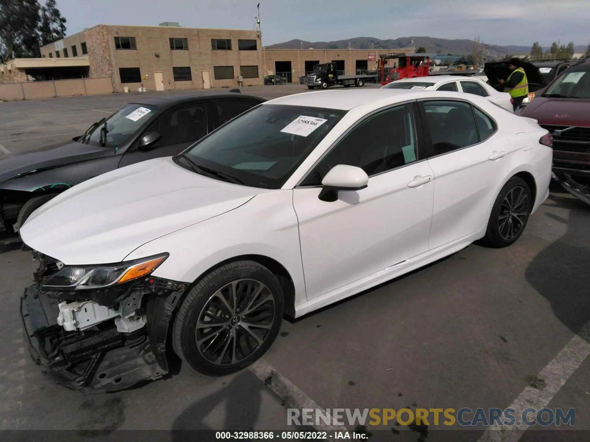 2 Photograph of a damaged car 4T1B11HK6KU699482 TOYOTA CAMRY 2019