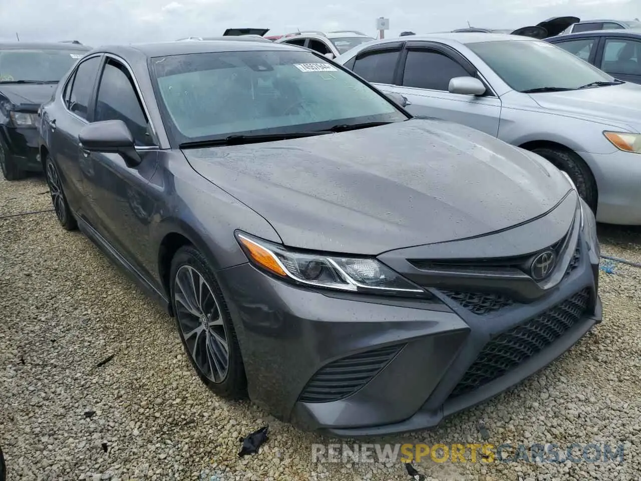 4 Фотография поврежденного автомобиля 4T1B11HK6KU702431 TOYOTA CAMRY 2019