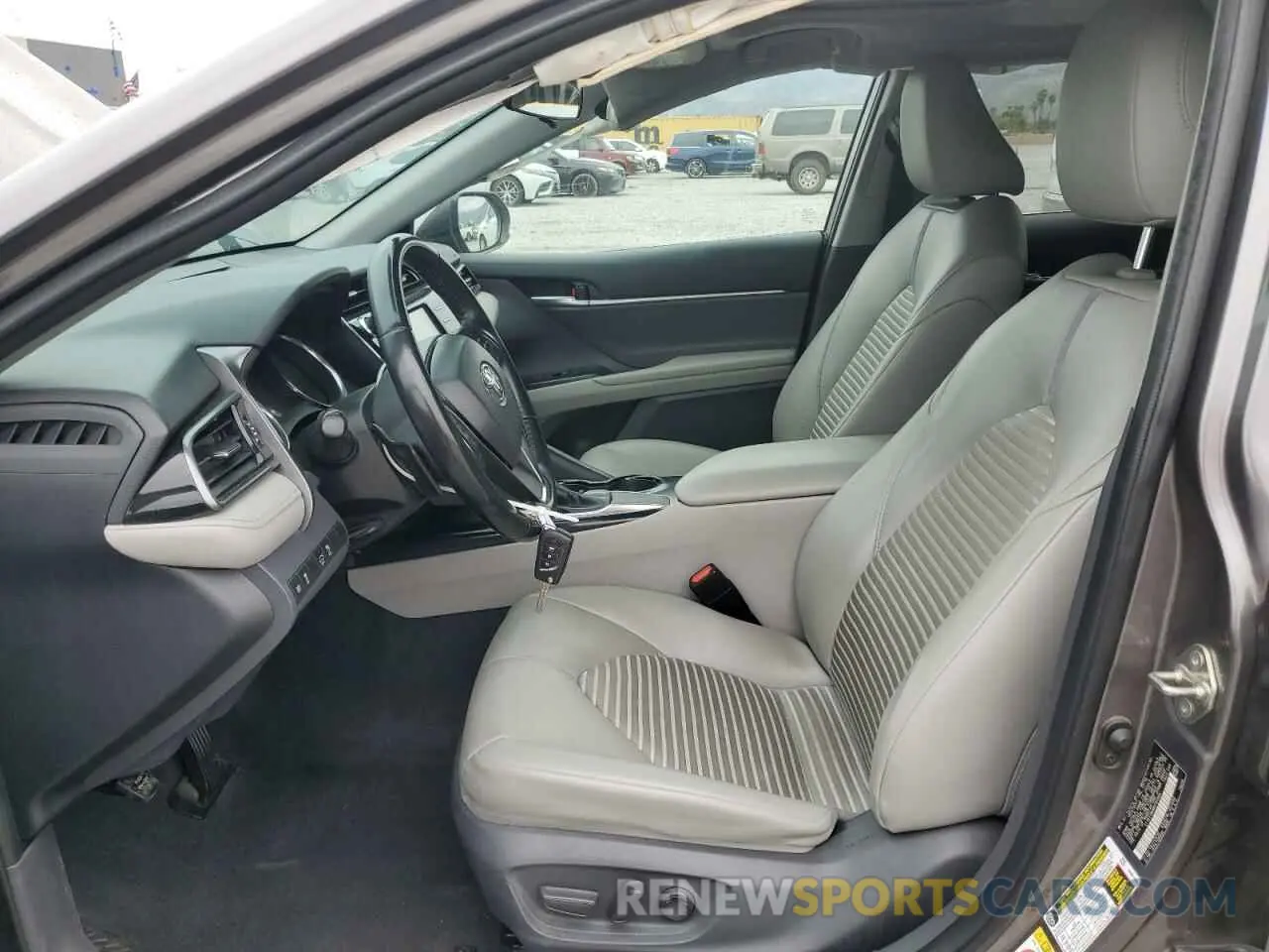 7 Photograph of a damaged car 4T1B11HK6KU702896 TOYOTA CAMRY 2019