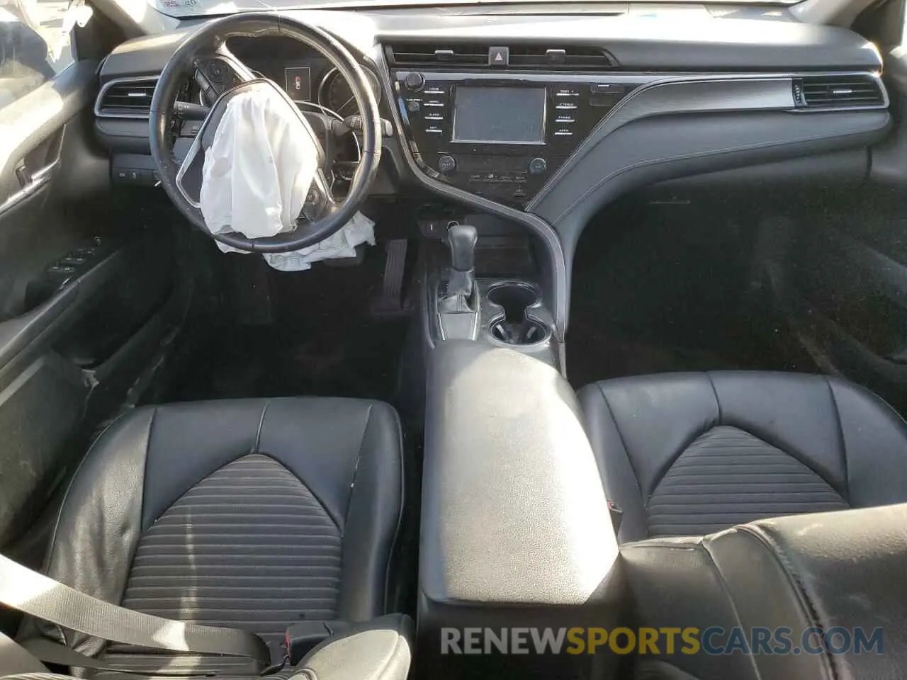 8 Фотография поврежденного автомобиля 4T1B11HK6KU714269 TOYOTA CAMRY 2019