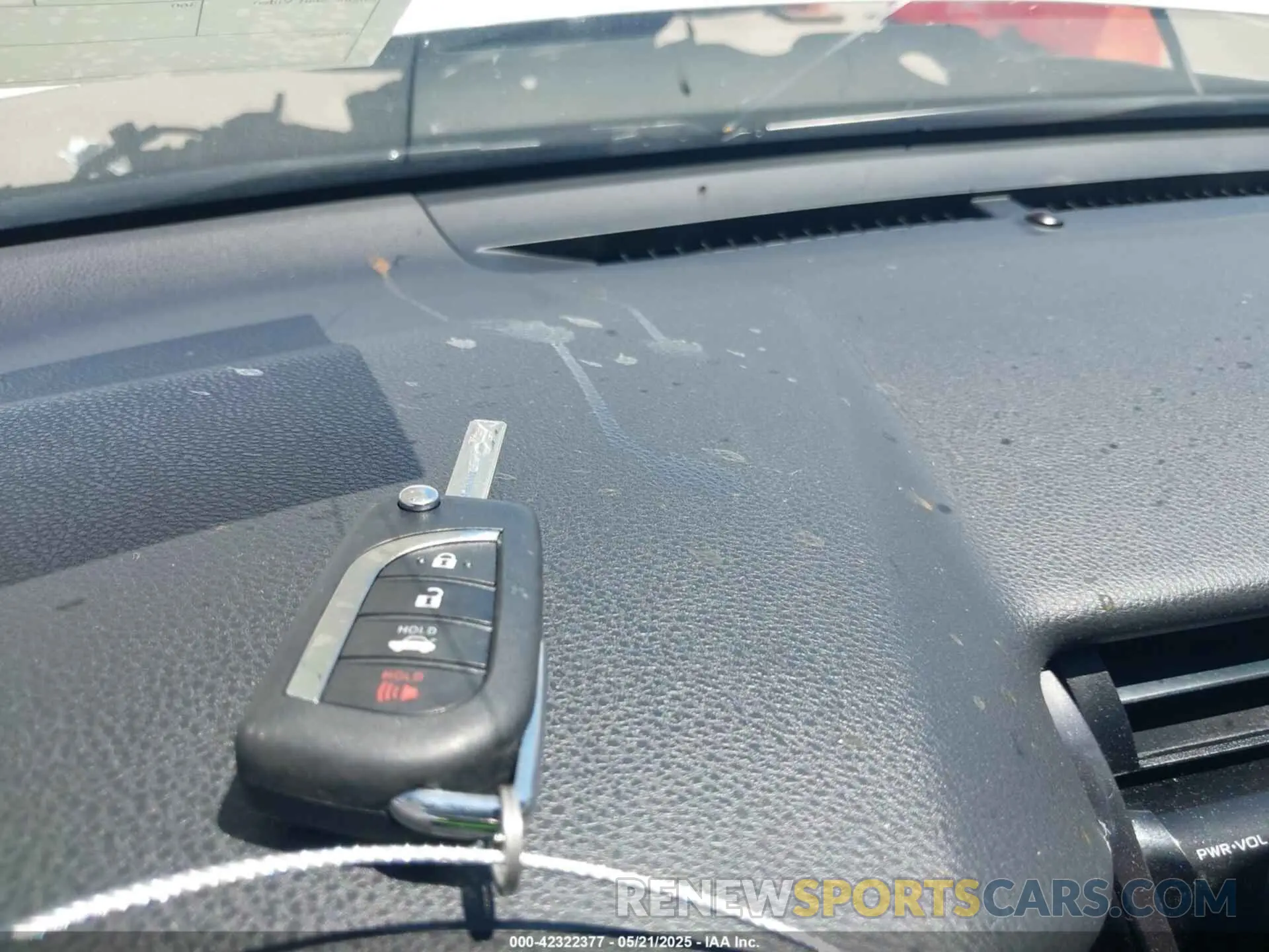 11 Фотография поврежденного автомобиля 4T1B11HK6KU730164 TOYOTA CAMRY 2019