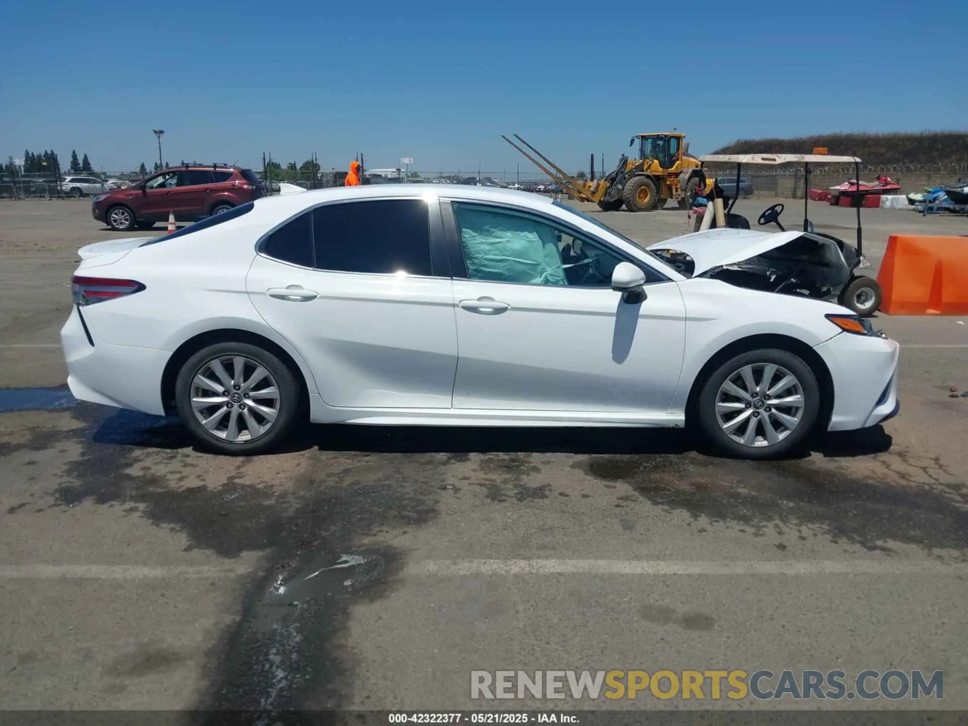 14 Фотография поврежденного автомобиля 4T1B11HK6KU730164 TOYOTA CAMRY 2019