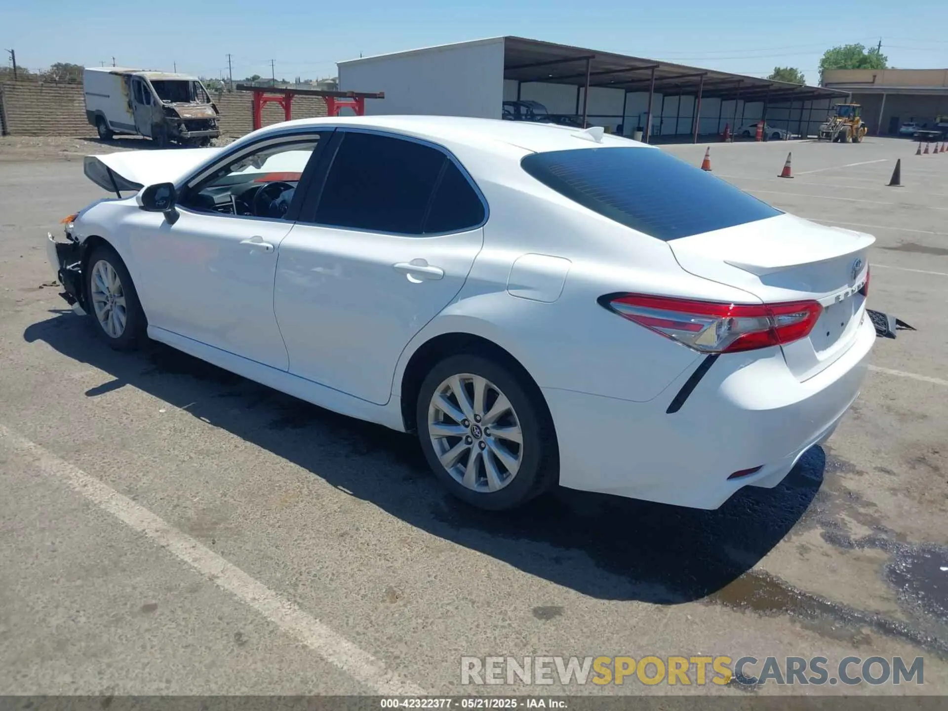 3 Фотография поврежденного автомобиля 4T1B11HK6KU730164 TOYOTA CAMRY 2019