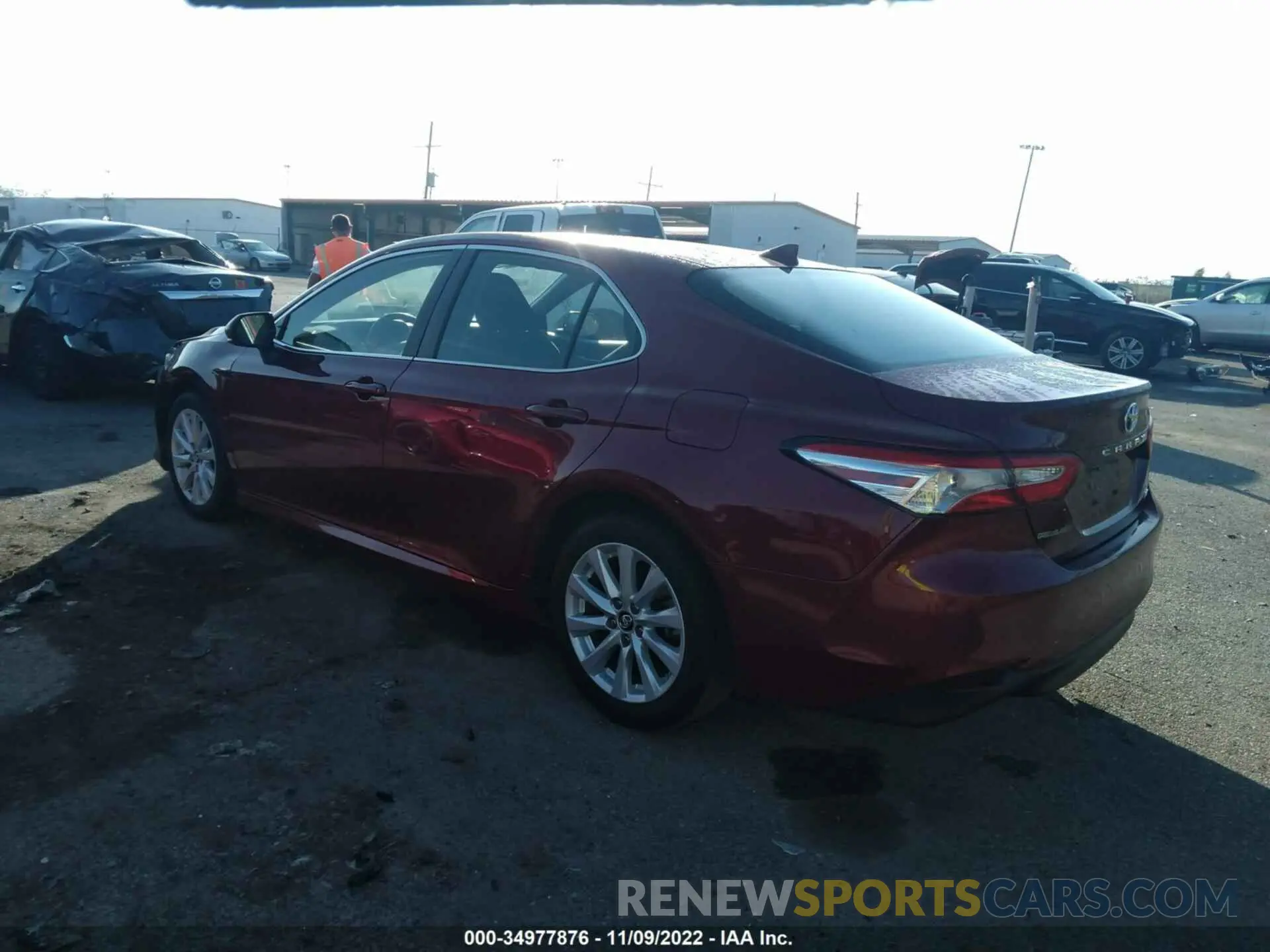 3 Фотография поврежденного автомобиля 4T1B11HK6KU734053 TOYOTA CAMRY 2019