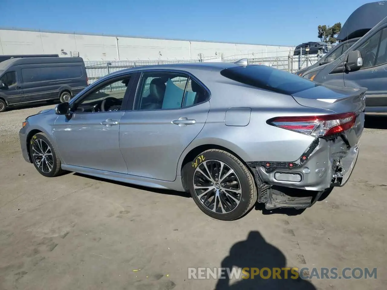 2 Фотография поврежденного автомобиля 4T1B11HK6KU735784 TOYOTA CAMRY 2019