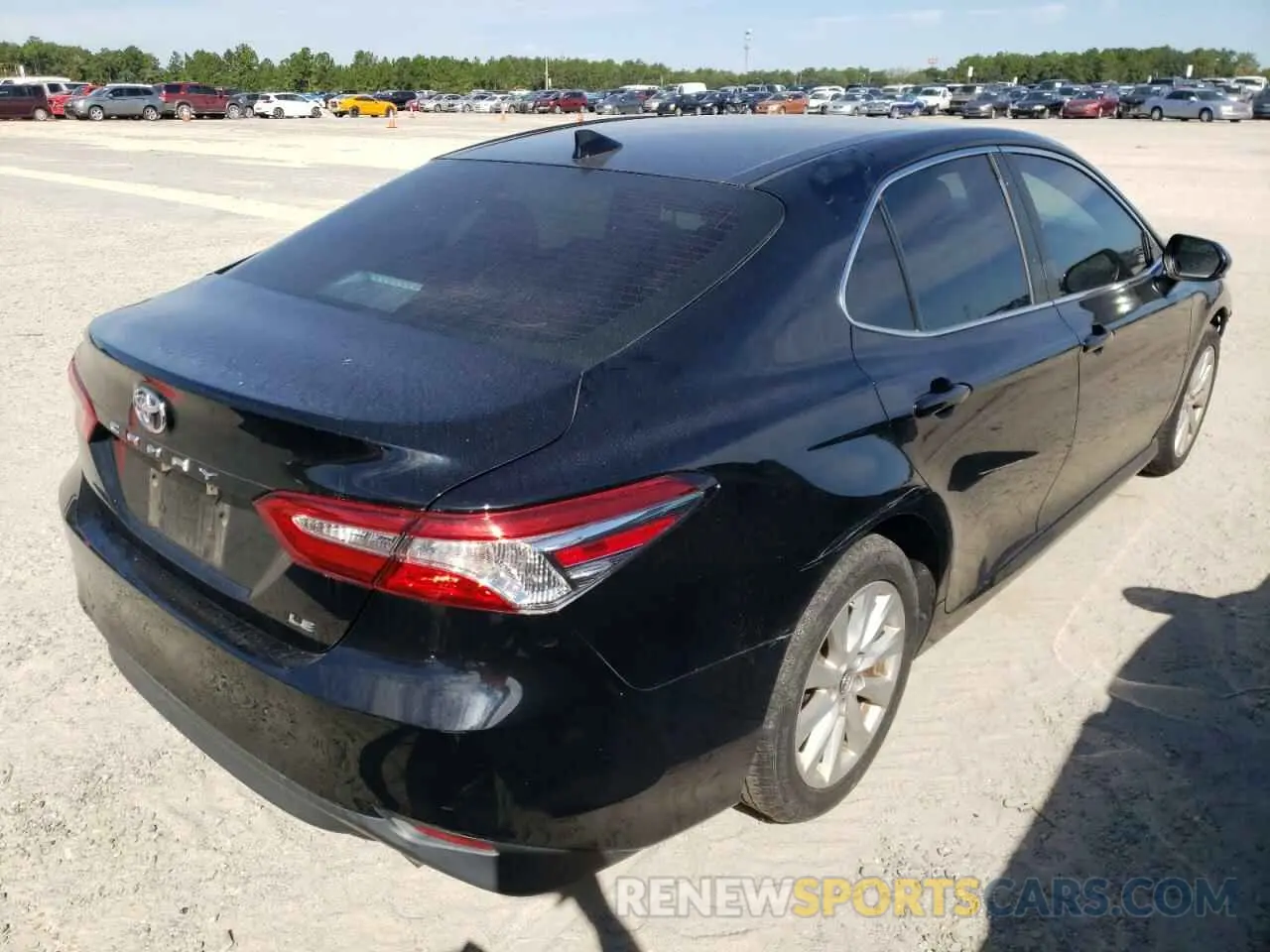 4 Photograph of a damaged car 4T1B11HK6KU736871 TOYOTA CAMRY 2019
