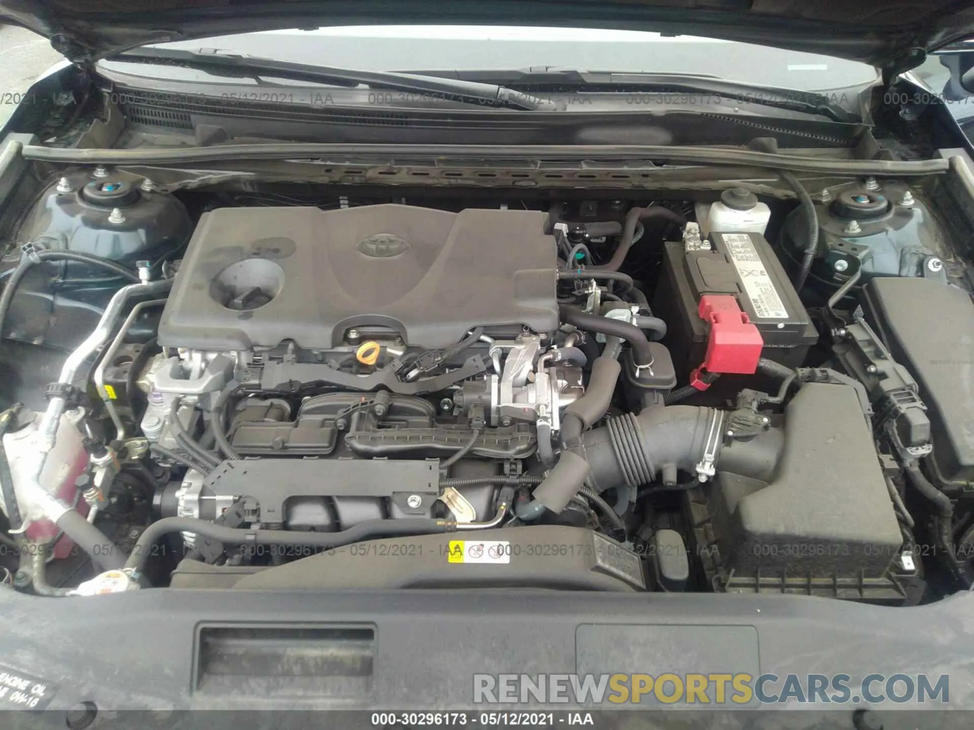 10 Photograph of a damaged car 4T1B11HK6KU739561 TOYOTA CAMRY 2019