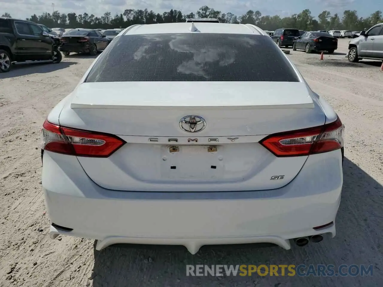 6 Photograph of a damaged car 4T1B11HK6KU743657 TOYOTA CAMRY 2019