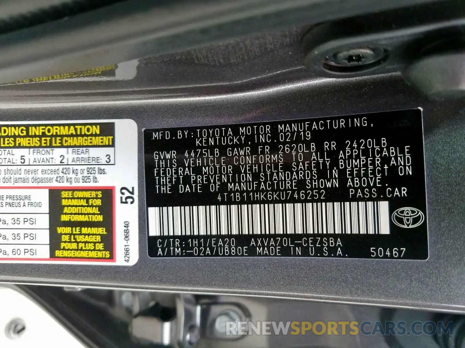 10 Photograph of a damaged car 4T1B11HK6KU746252 TOYOTA CAMRY 2019