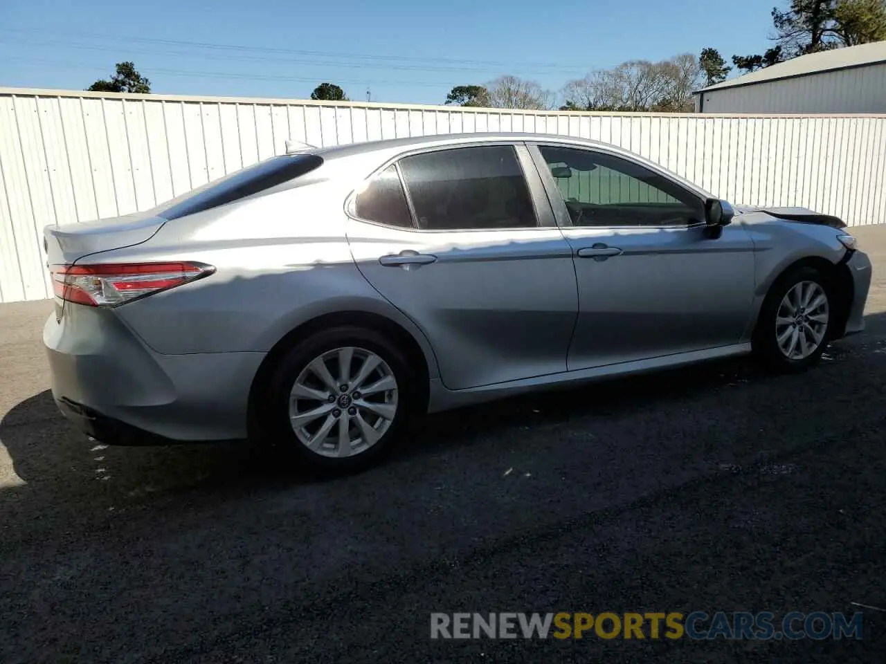 3 Photograph of a damaged car 4T1B11HK6KU754643 TOYOTA CAMRY 2019