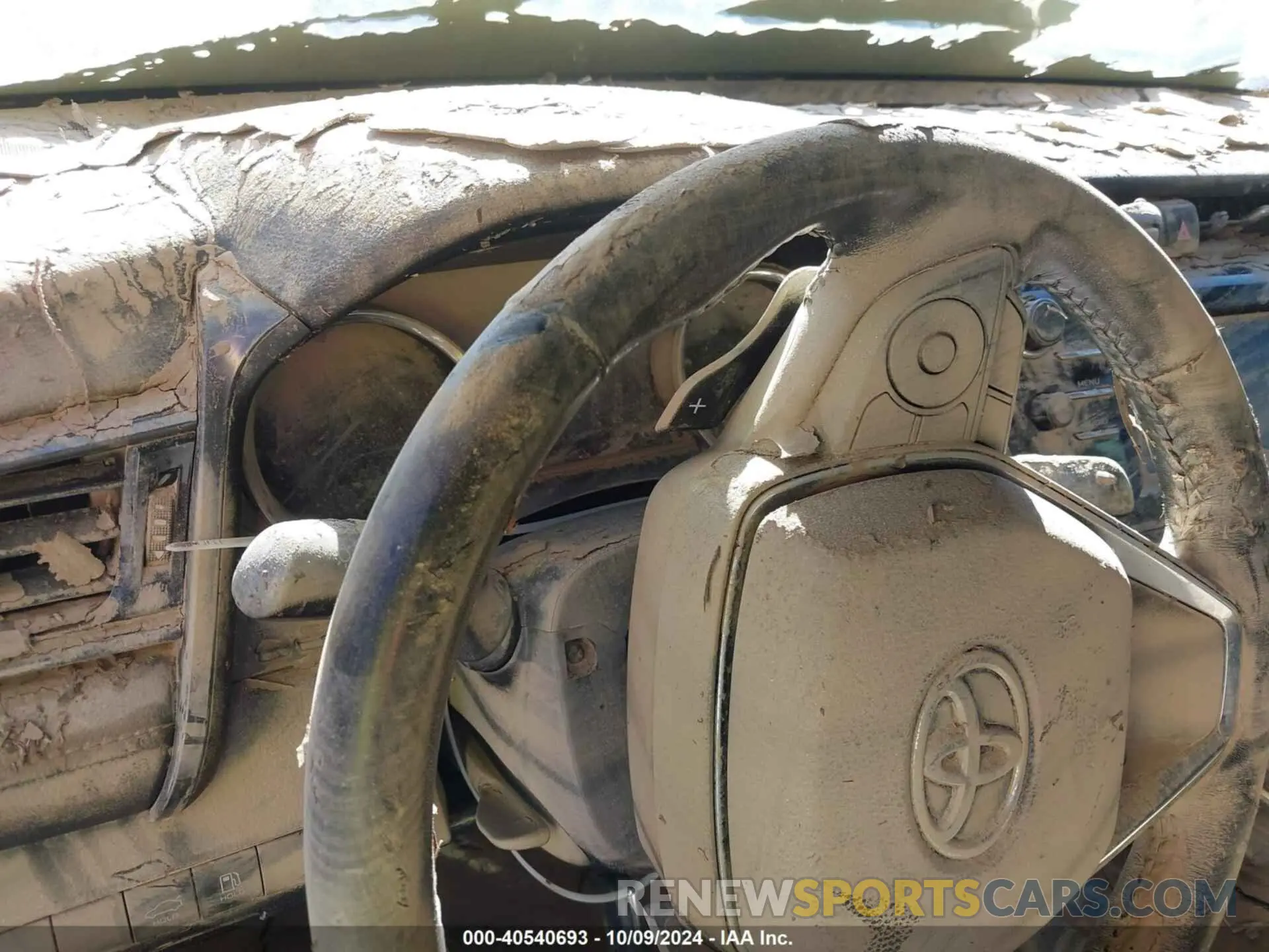 7 Photograph of a damaged car 4T1B11HK6KU757848 TOYOTA CAMRY 2019