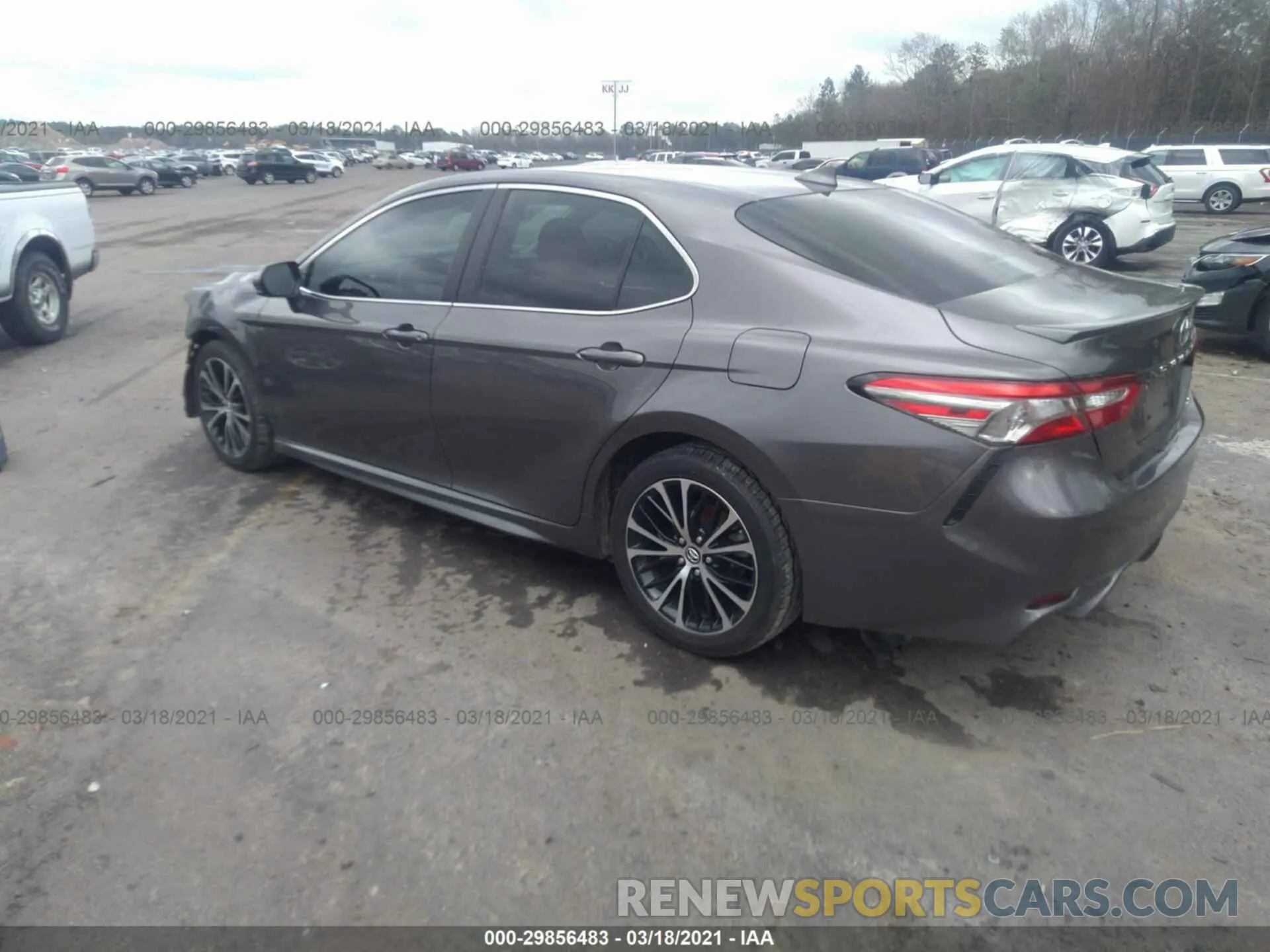 3 Photograph of a damaged car 4T1B11HK6KU762032 TOYOTA CAMRY 2019