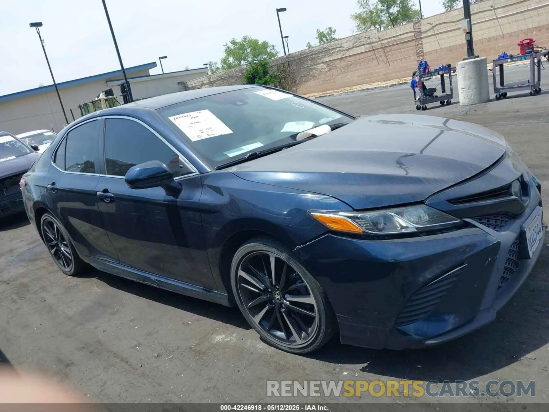 13 Photograph of a damaged car 4T1B11HK6KU767554 TOYOTA CAMRY 2019