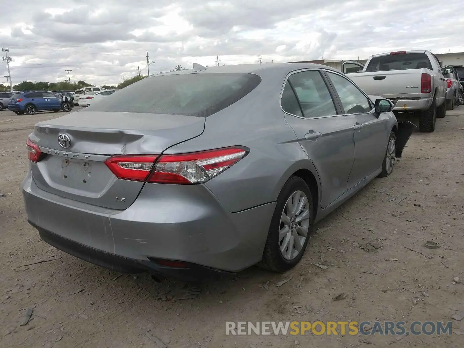4 Photograph of a damaged car 4T1B11HK6KU769319 TOYOTA CAMRY 2019