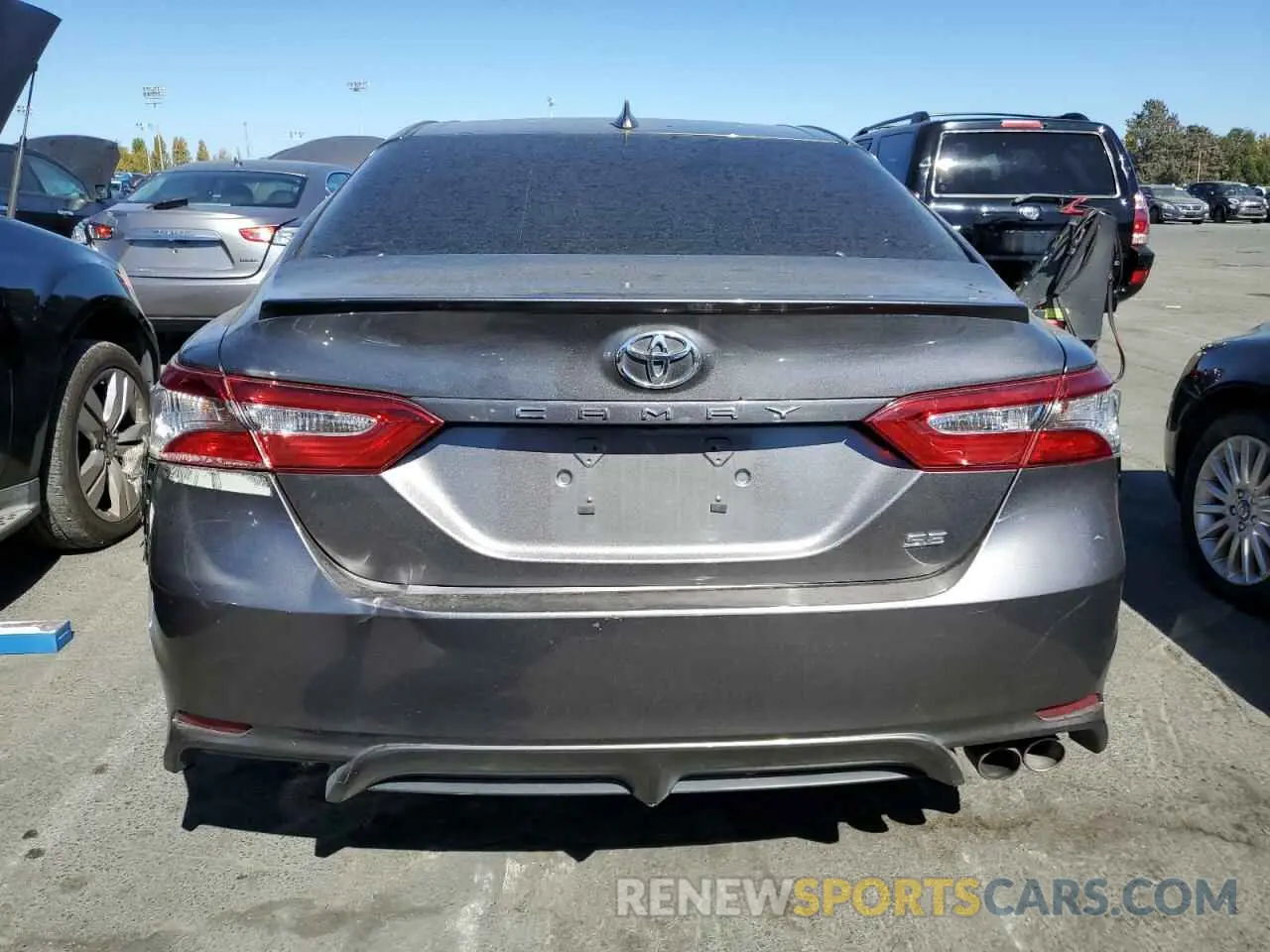 6 Photograph of a damaged car 4T1B11HK6KU793927 TOYOTA CAMRY 2019