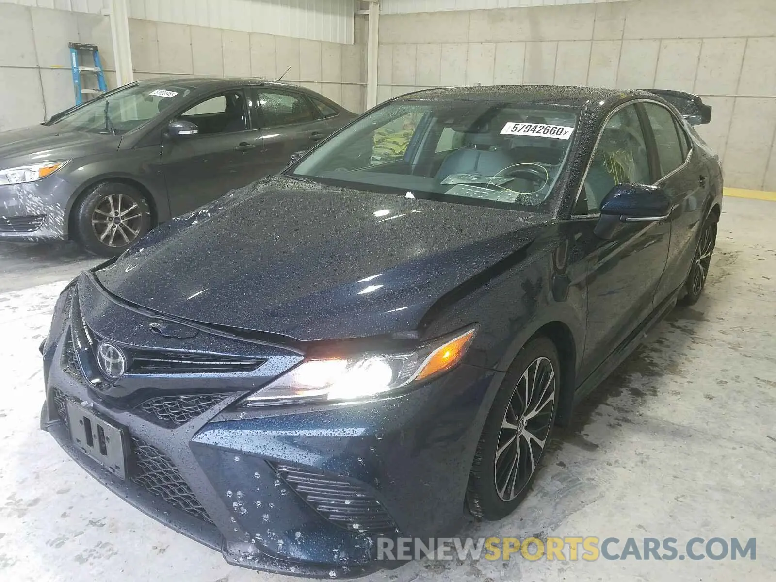 2 Photograph of a damaged car 4T1B11HK6KU796651 TOYOTA CAMRY 2019