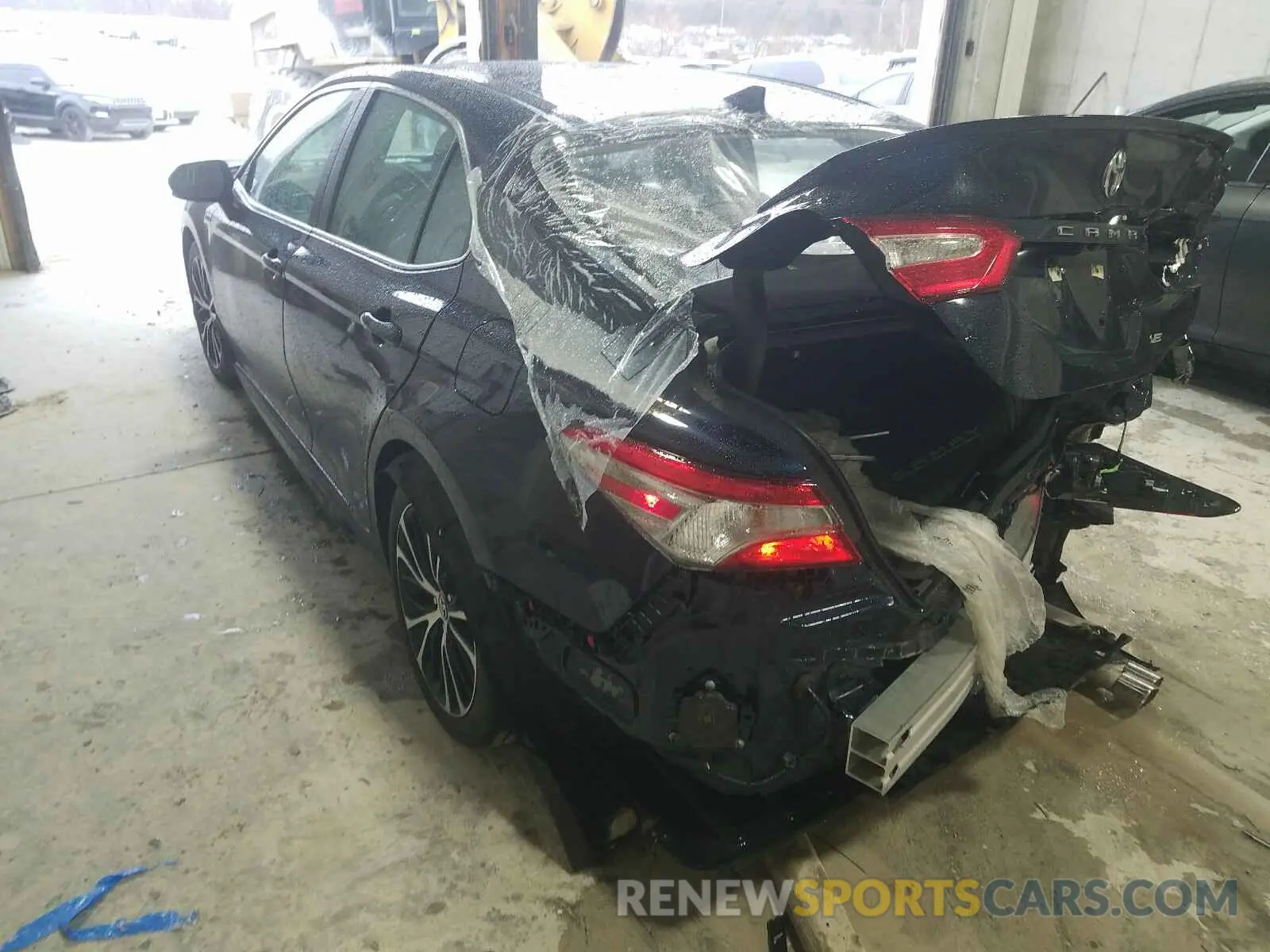 3 Photograph of a damaged car 4T1B11HK6KU796651 TOYOTA CAMRY 2019