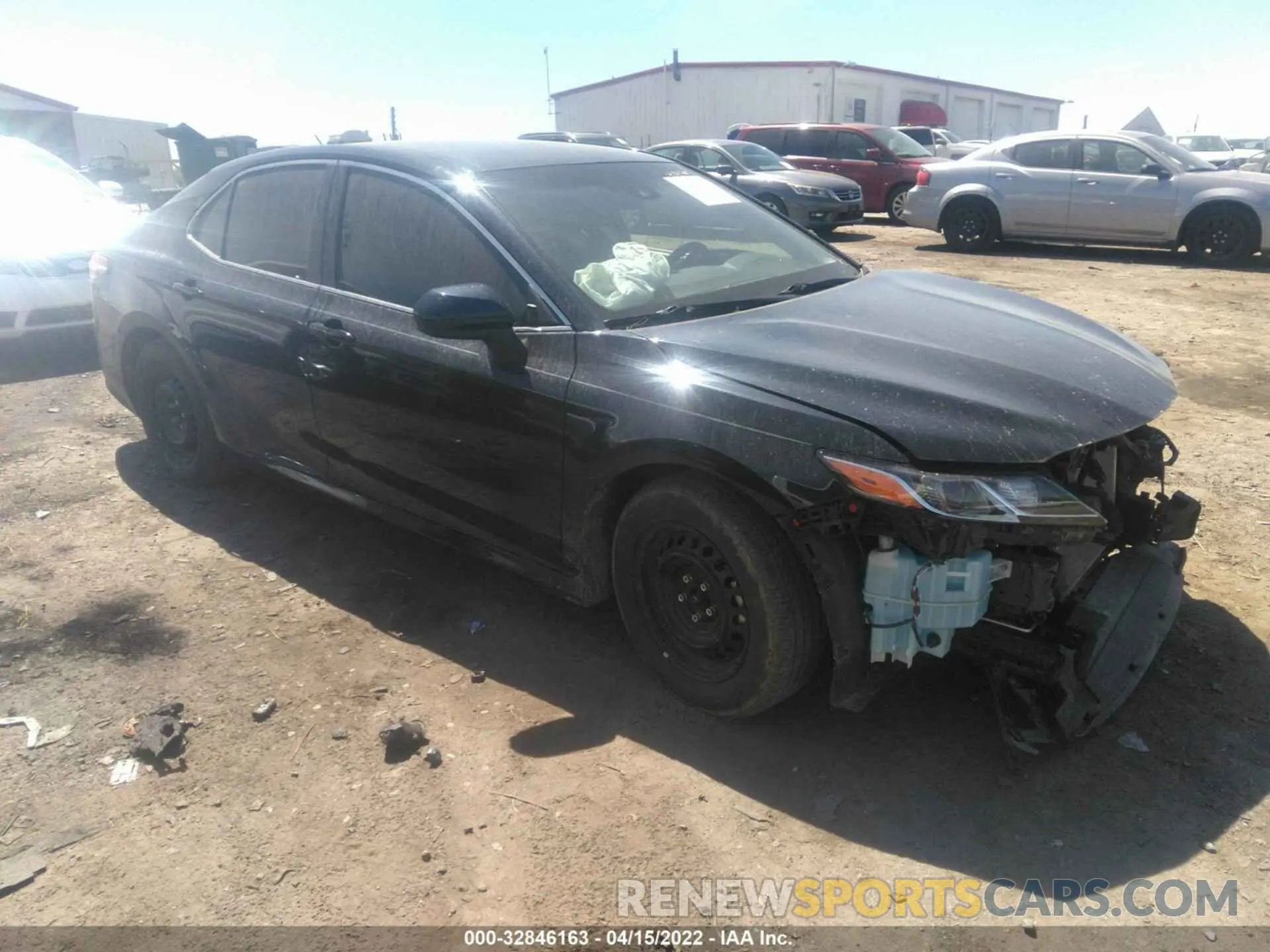 1 Фотография поврежденного автомобиля 4T1B11HK6KU809656 TOYOTA CAMRY 2019