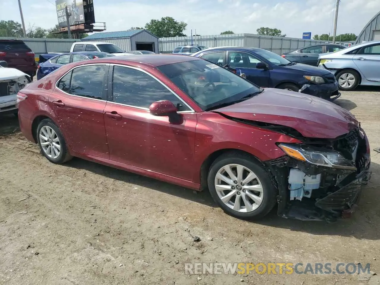 4 Фотография поврежденного автомобиля 4T1B11HK6KU817630 TOYOTA CAMRY 2019
