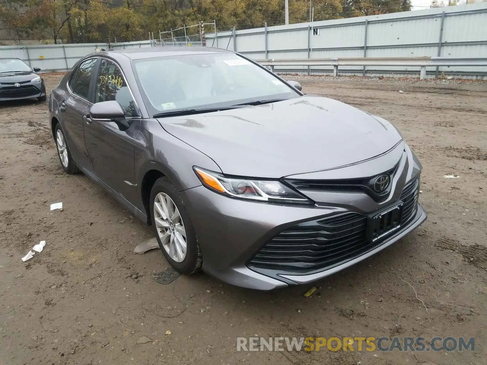 1 Photograph of a damaged car 4T1B11HK6KU818793 TOYOTA CAMRY 2019