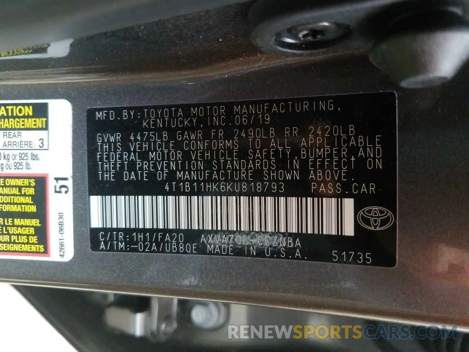 10 Photograph of a damaged car 4T1B11HK6KU818793 TOYOTA CAMRY 2019
