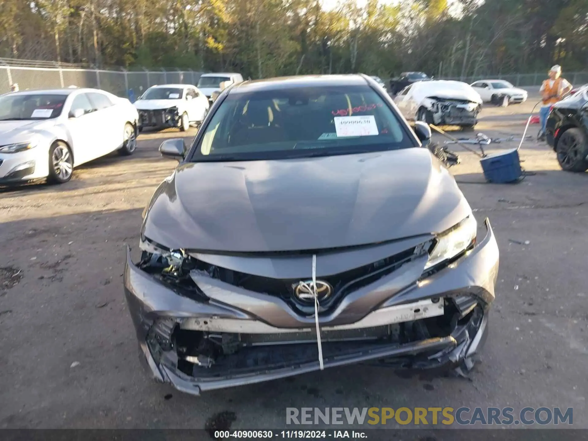 10 Photograph of a damaged car 4T1B11HK6KU826019 TOYOTA CAMRY 2019