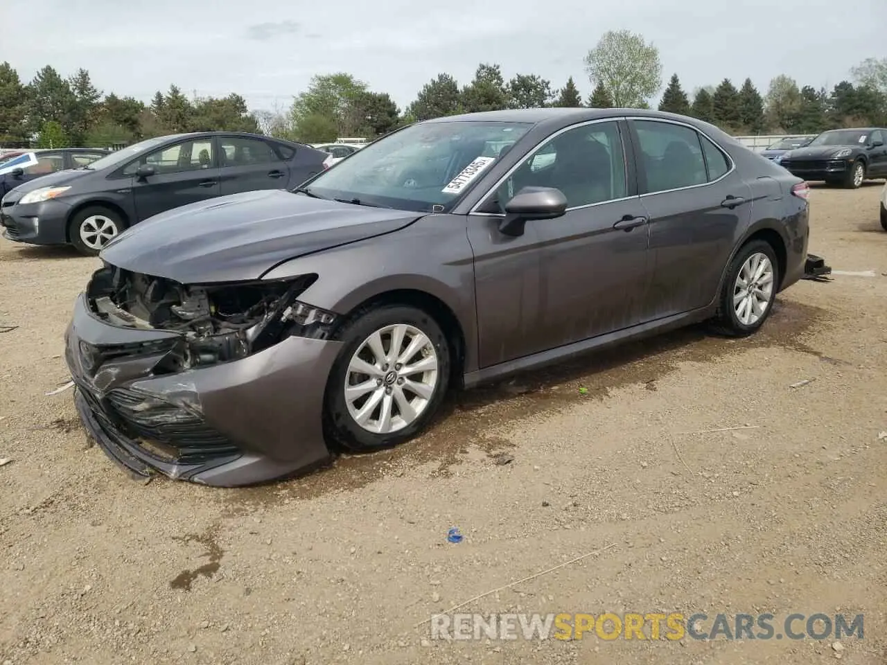 1 Фотография поврежденного автомобиля 4T1B11HK6KU841376 TOYOTA CAMRY 2019