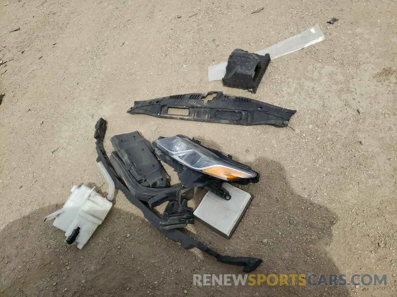 12 Фотография поврежденного автомобиля 4T1B11HK6KU841376 TOYOTA CAMRY 2019