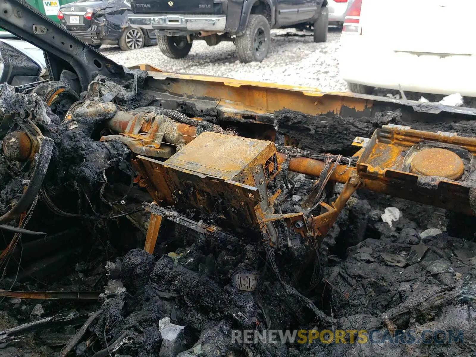 9 Photograph of a damaged car 4T1B11HK6KU844469 TOYOTA CAMRY 2019