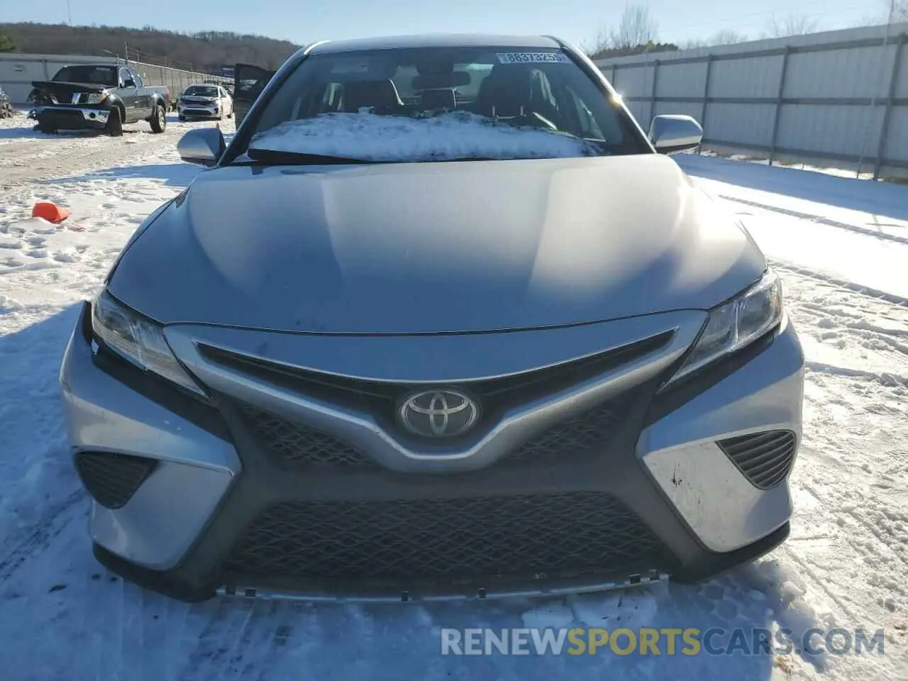 5 Photograph of a damaged car 4T1B11HK6KU846240 TOYOTA CAMRY 2019