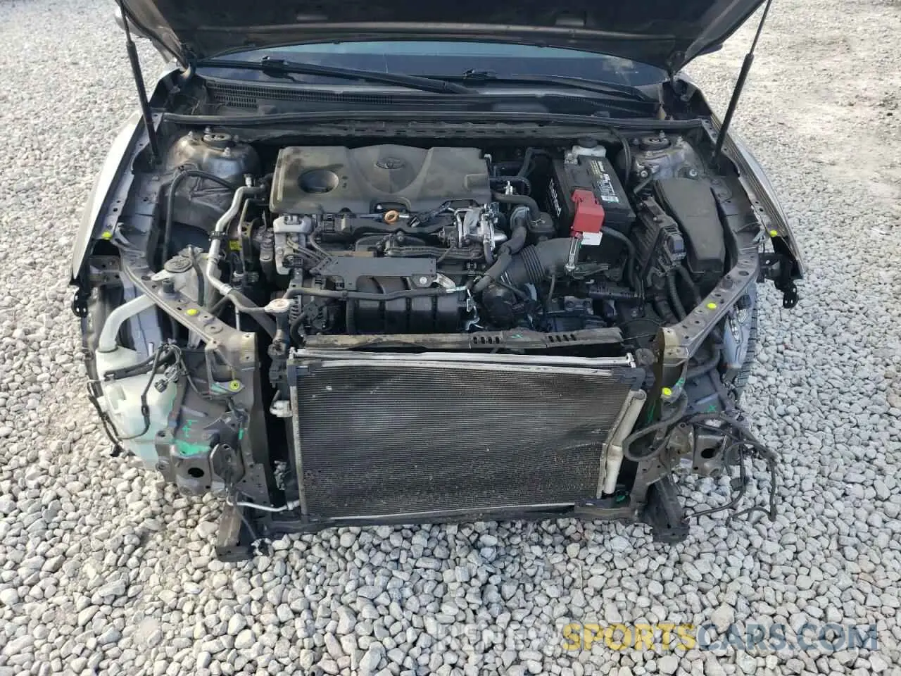 11 Photograph of a damaged car 4T1B11HK6KU846402 TOYOTA CAMRY 2019