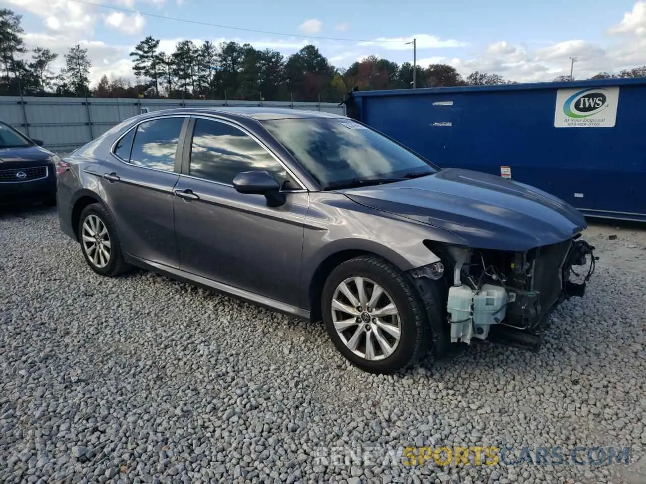 4 Photograph of a damaged car 4T1B11HK6KU846402 TOYOTA CAMRY 2019