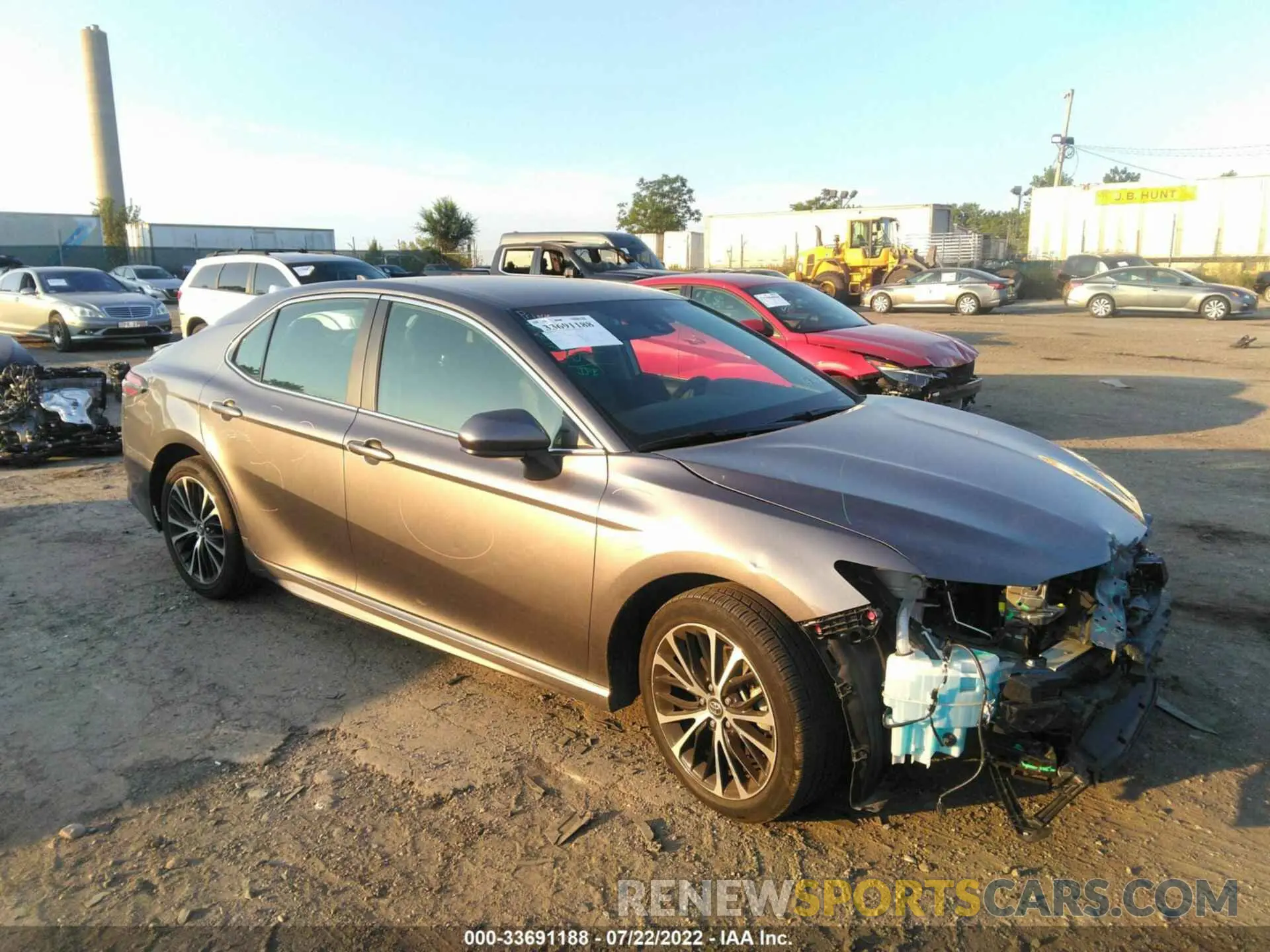 1 Photograph of a damaged car 4T1B11HK6KU846948 TOYOTA CAMRY 2019