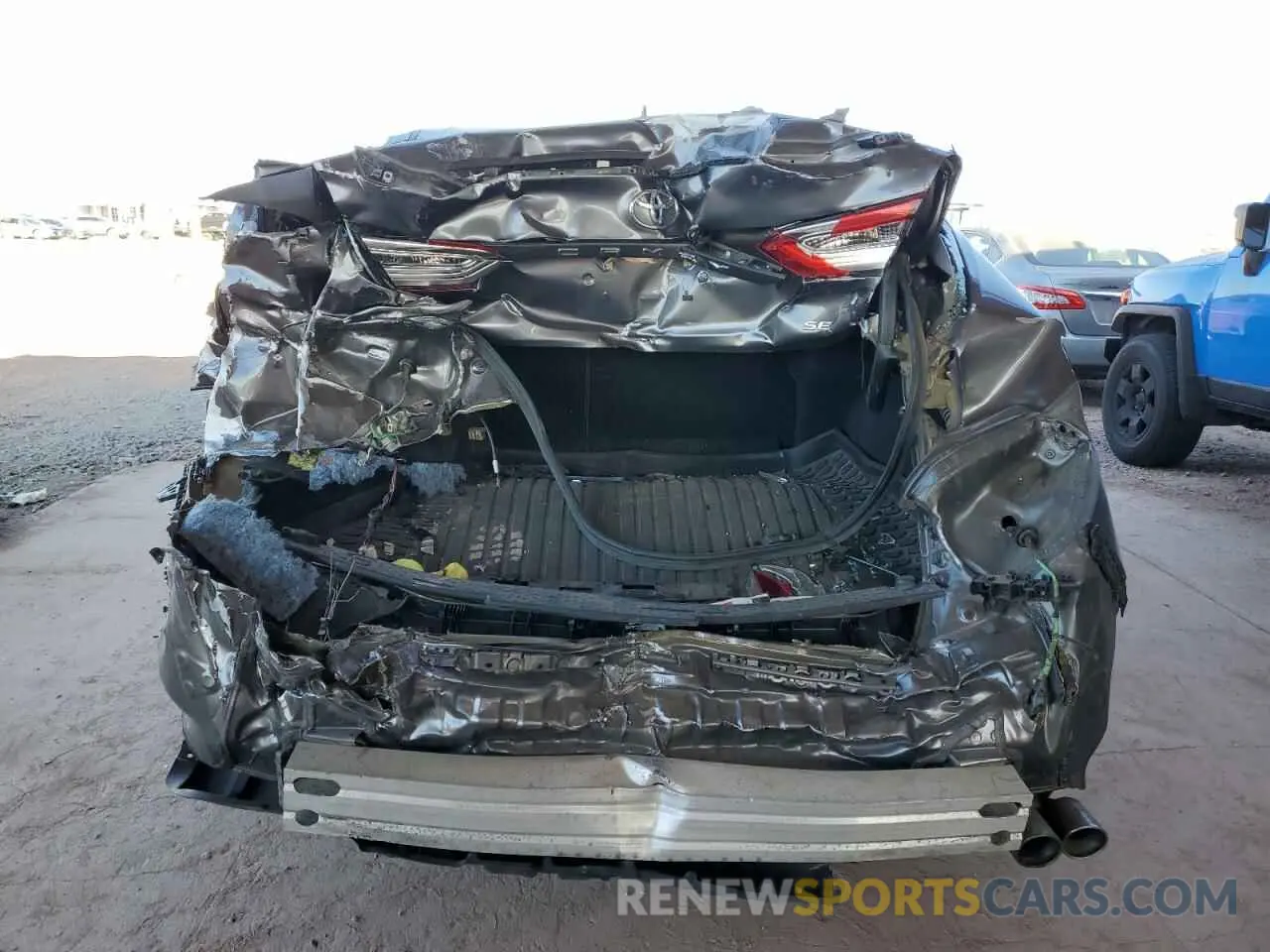 6 Photograph of a damaged car 4T1B11HK6KU848697 TOYOTA CAMRY 2019