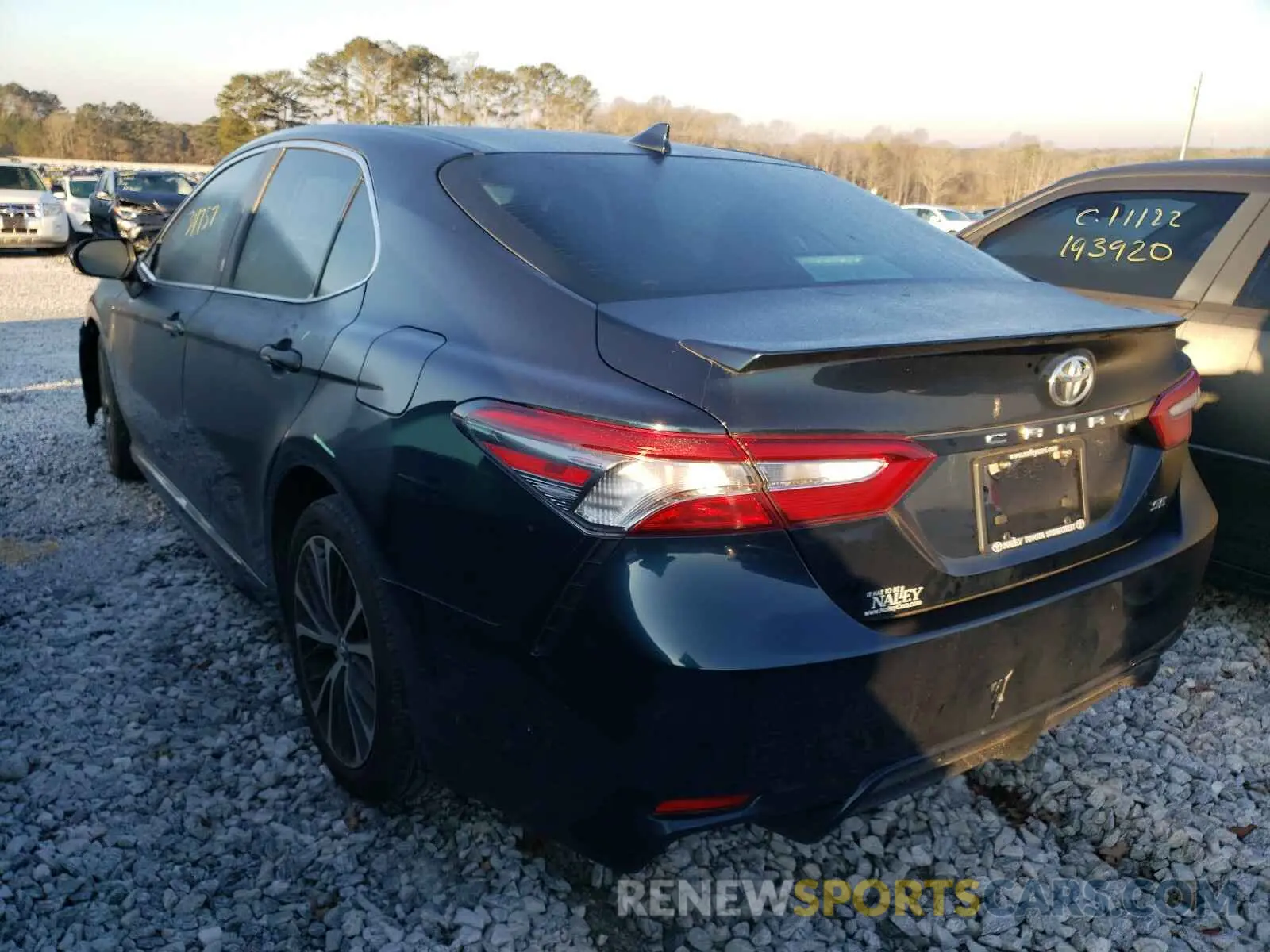 3 Photograph of a damaged car 4T1B11HK6KU850806 TOYOTA CAMRY 2019