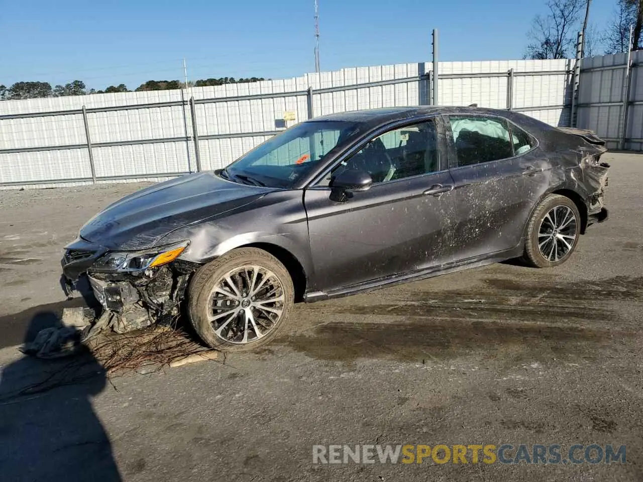 1 Photograph of a damaged car 4T1B11HK6KU855794 TOYOTA CAMRY 2019